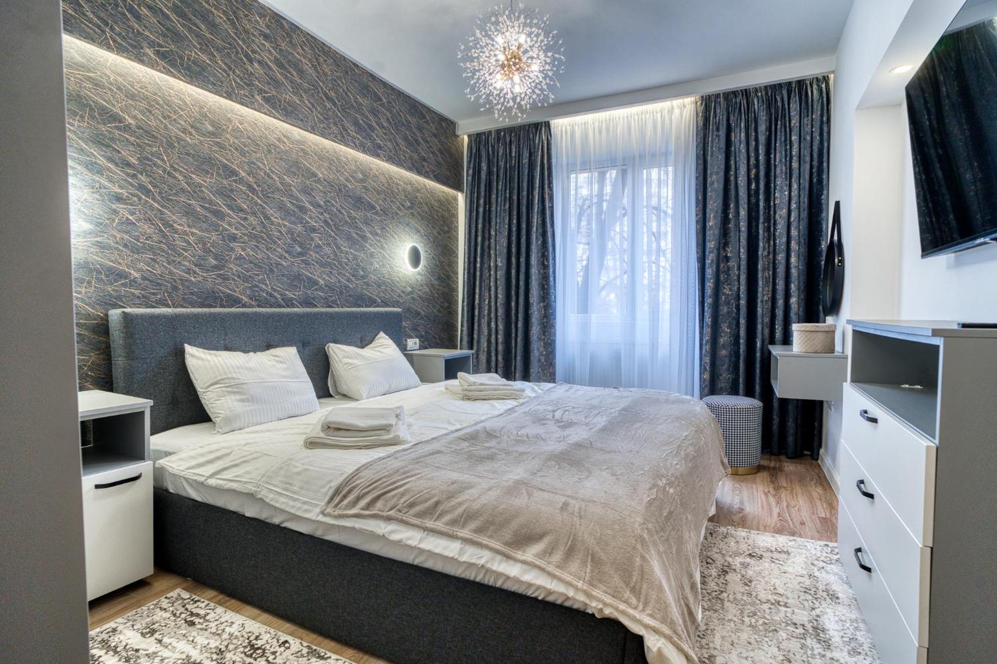 City Chic Retreat: Newly Renovated 1Br Apartment Bucharest Exterior photo